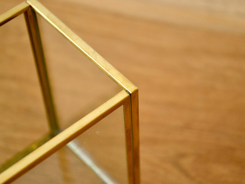 Brass glass base square