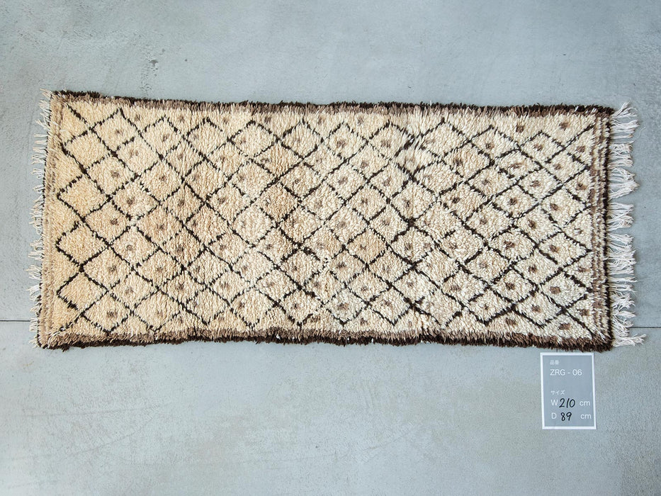 Moroccan rug ZRG-06