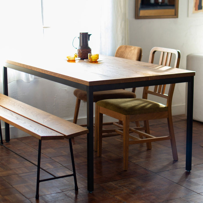 Crust dining table
