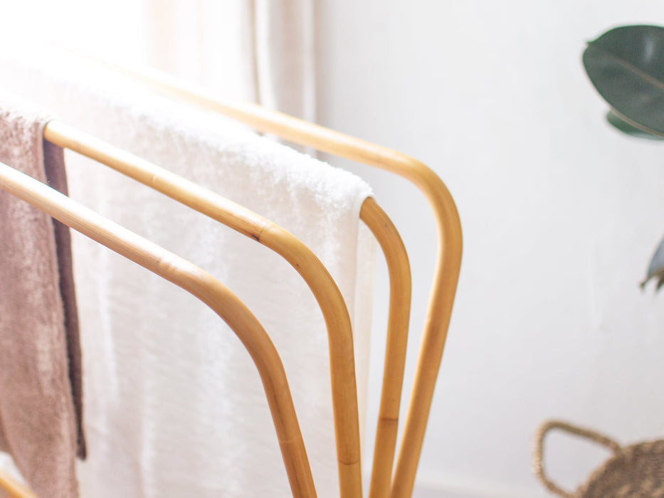rattan towel hanger